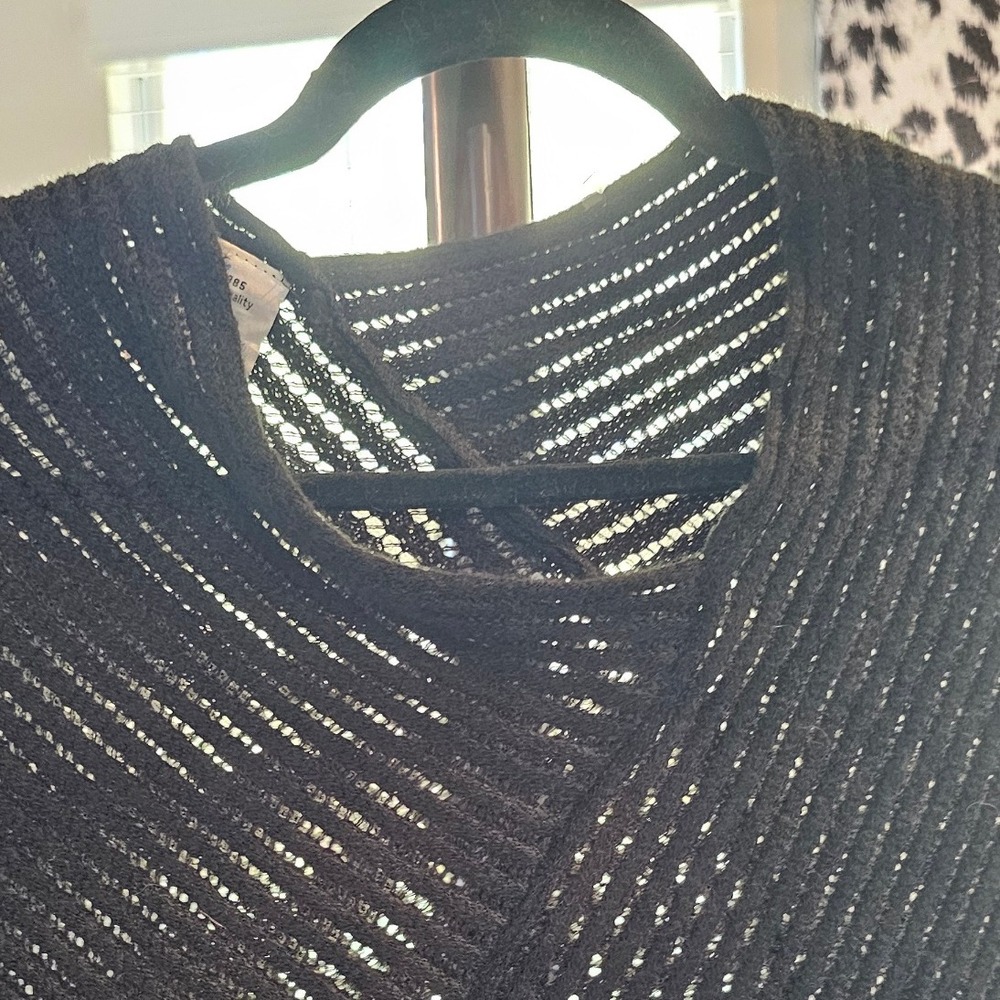 Black Fringe Poncho Blue Ice Knit Cover Up Small Medium S-M - Picture 4 of 4